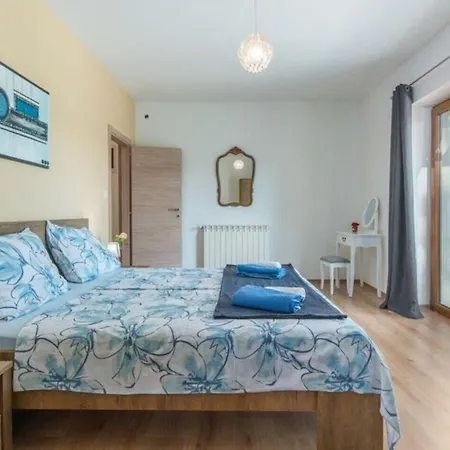 Sole Mio By Guide Brovinje